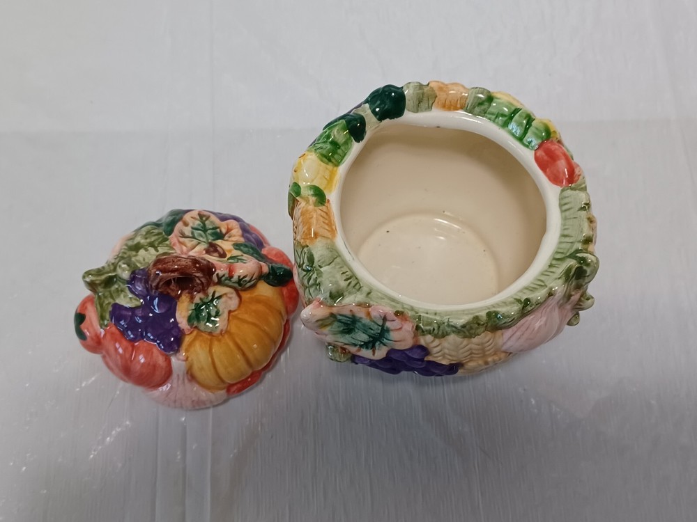 Long Rich Harvest Vegetable Creamer & Sugar Ceramic Set