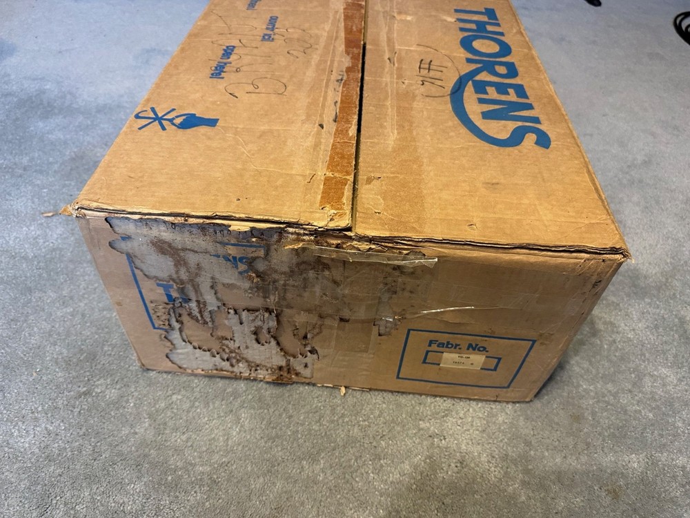 Thorens TD 125 Turntable, Original box, Nice!! Updated Ad