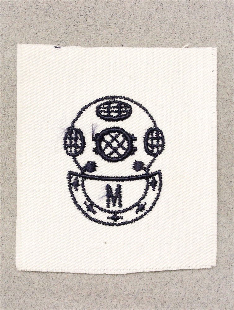USN Navy Distinguishing Mark 1027: Master Diver