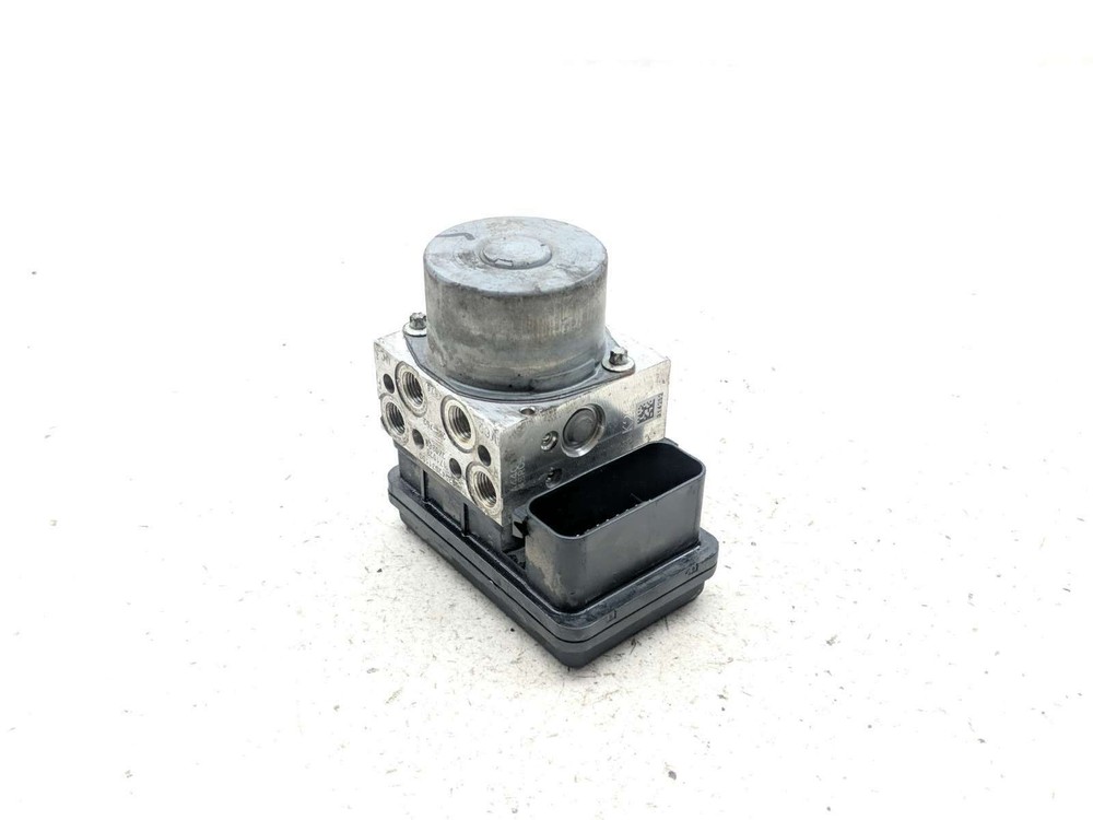 18 KTM RC390 ABS System Modulator