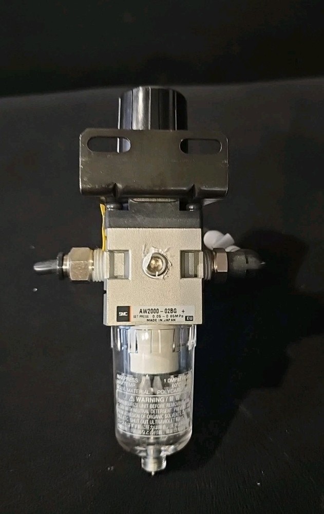 SMC AW2000-02BG filter / regulator With Dial Indicator- Free Shipping