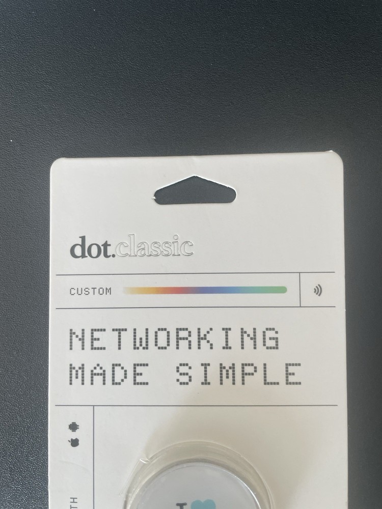 NEW dot.class White Digital Networking Business Card Tap Share iPhone /Android