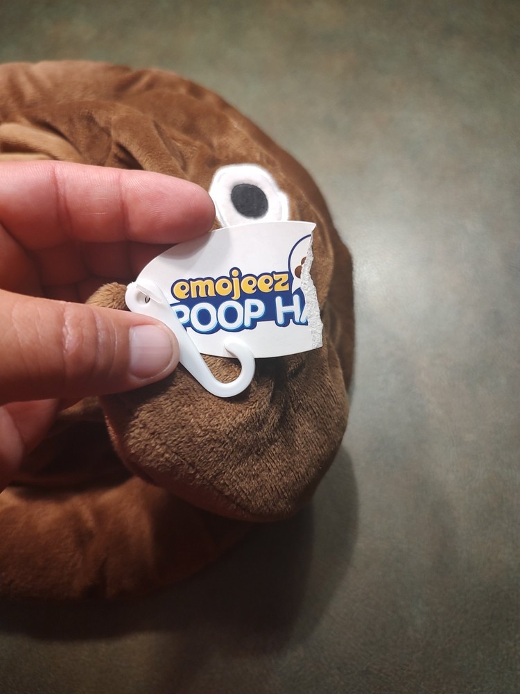 Emojeez Poop Hat