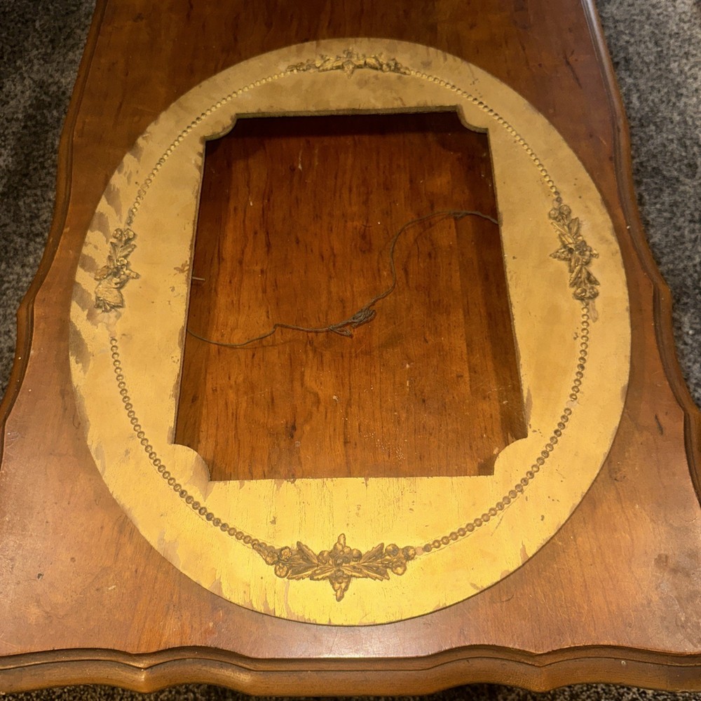 Antique Gold Wood Rectangular Picture Frame Oval Opening Old