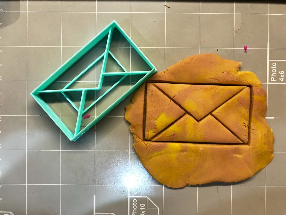 Game Controller Cookie Cutter - Choose Your Size