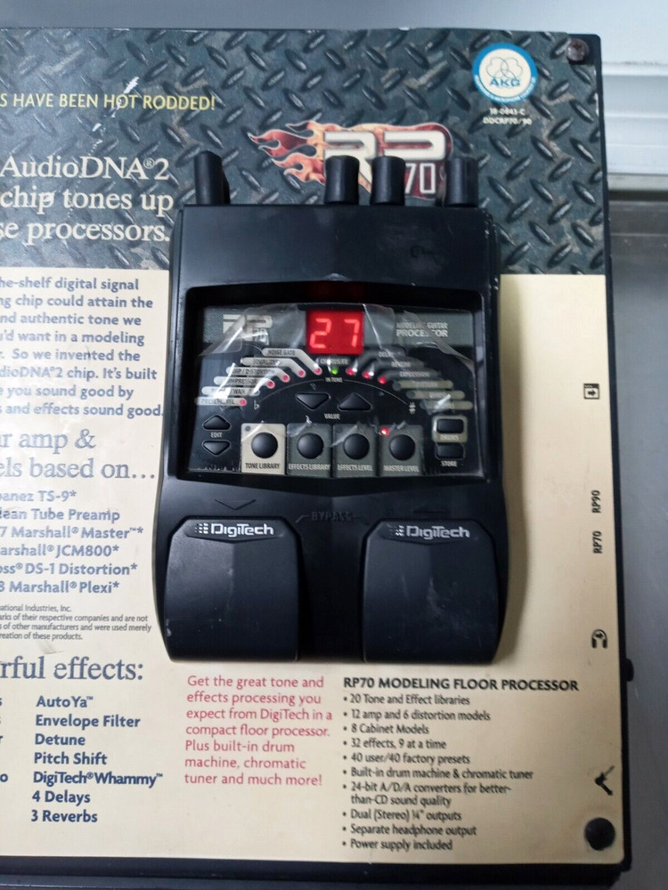 DigiTech Audio DNA2 Modeling Guitar Processor RP90+RP70 on Cabinet