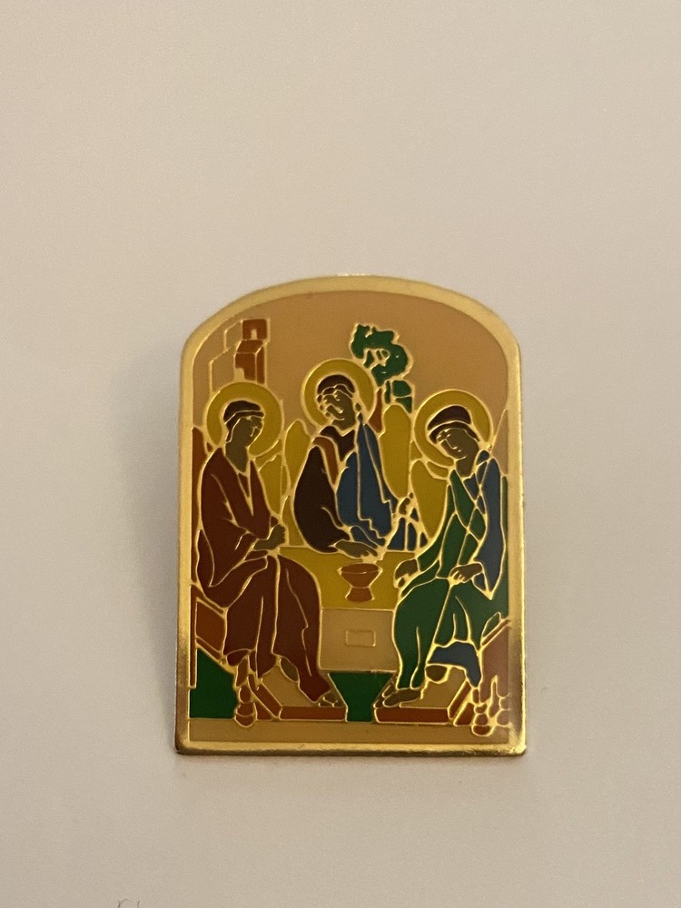Holy Trinity Lapel Pin P155