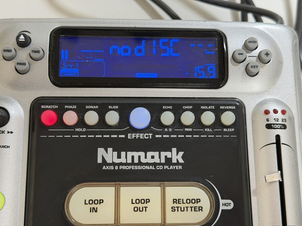 NUMARK AXIS 8 Professional Tabletop Premium CD Player Read