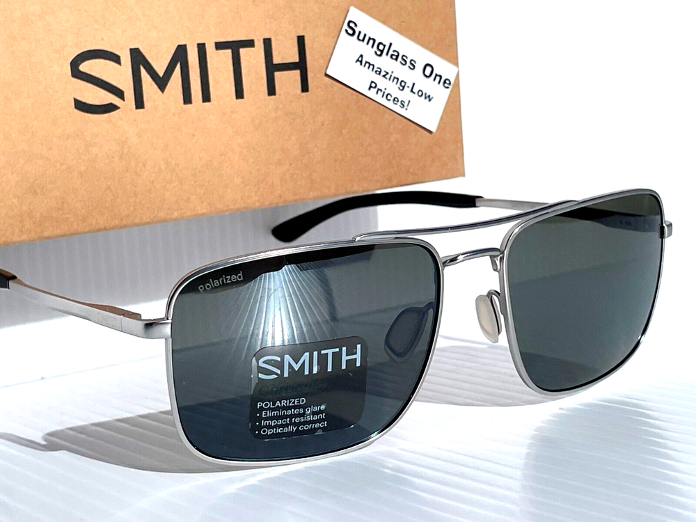 Smith Optics OUTCOME Matte Silver Carbonic POLARIZED Platinum Mirror Sunglass