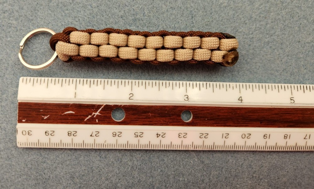Paracord Keychain Box Tan/Chocolate Brown
