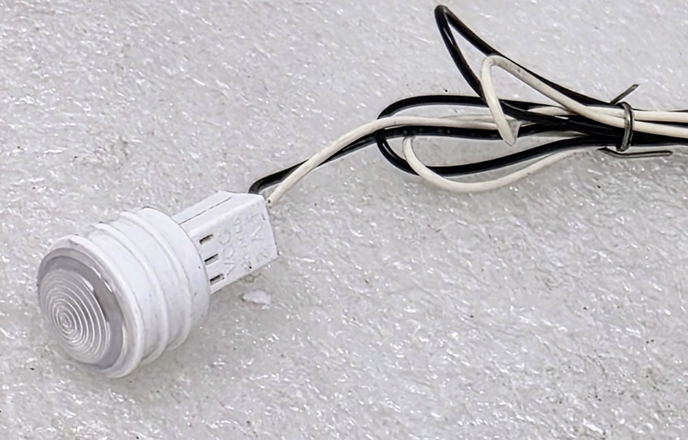 VCC - Visual Communications Company VCC Pat Pend 2A1 LED Panel Mount Indicators