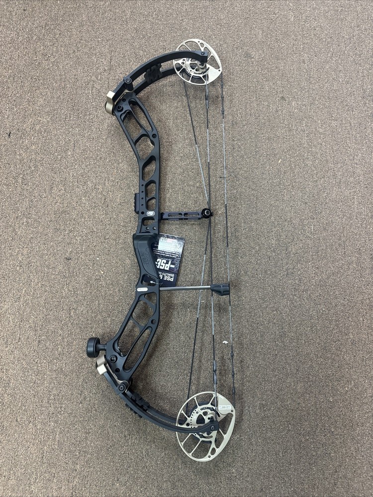 PSE Evolve 33 DS RH Black 70lb EC2 Cam Compound Hunting Bow