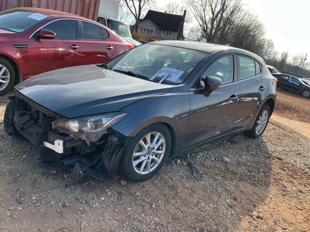 3 2016 Glove Box 4920055