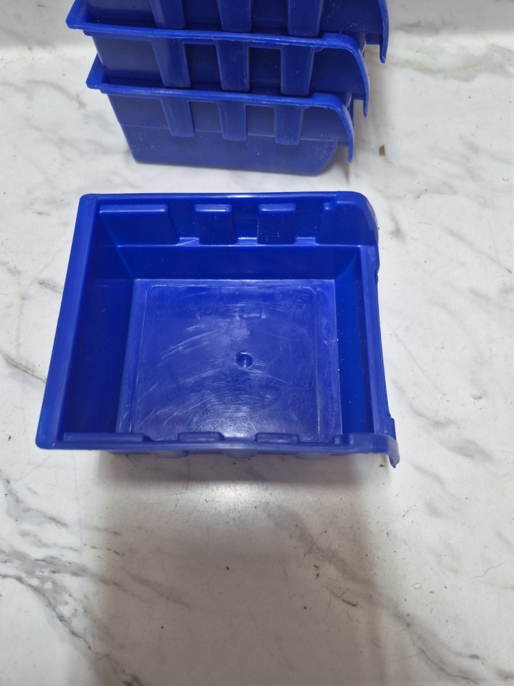 Plastic Stacking Bin Red Craft Bolts Nuts Small Parts Storage Container 6 Pcs