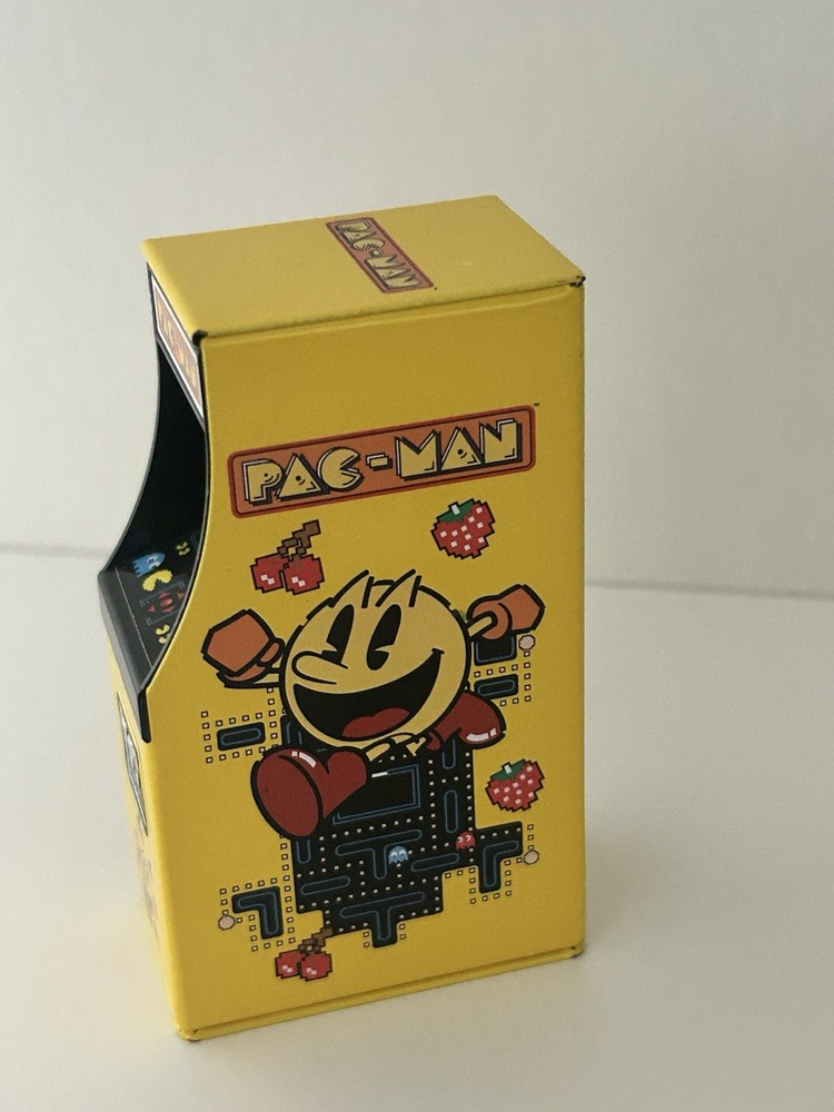 Pac-Man Arcade Machine Tin Box Candy Retro Game Design