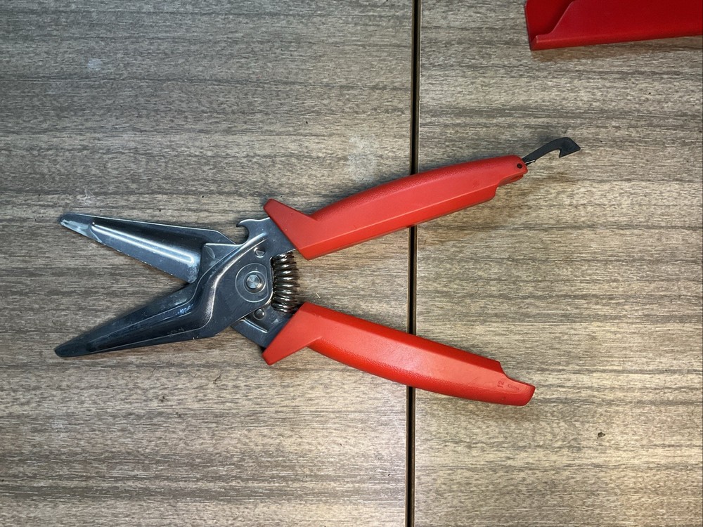 Kuhn Rikon Shears Multi Use Kitchen Scissors W/Magnetic Case - Razor Sharp