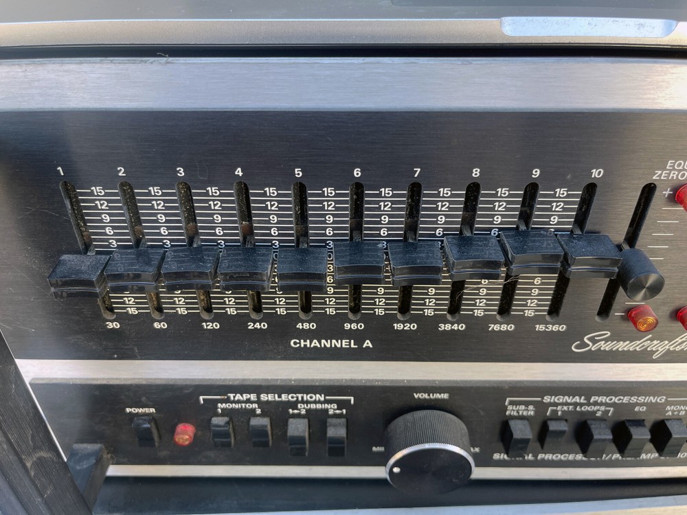 Soundcraftsmen MA5002 Power Amplifier + Signal Processor Preamp/Equalizer SP4002