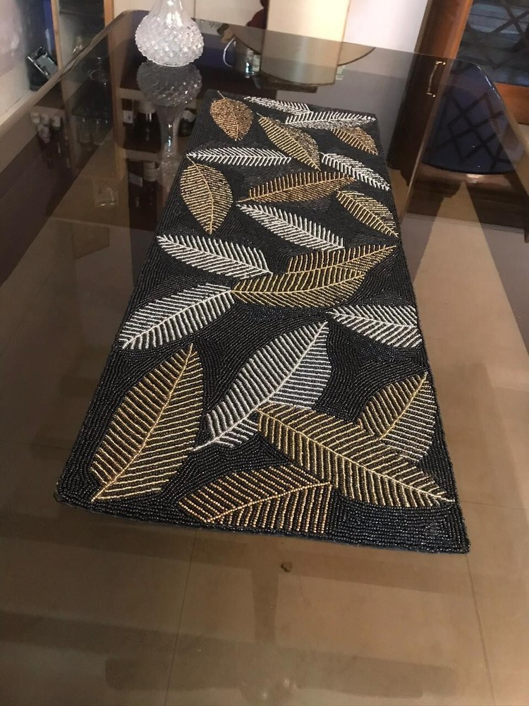 Beaded Leaves Design Dining Set With 1 Table Runner 6 Placemats And 6 Coasters