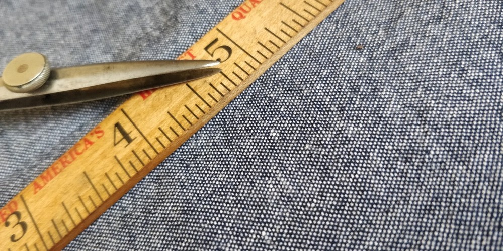 Vintage drafting Pen with white handle Bone?