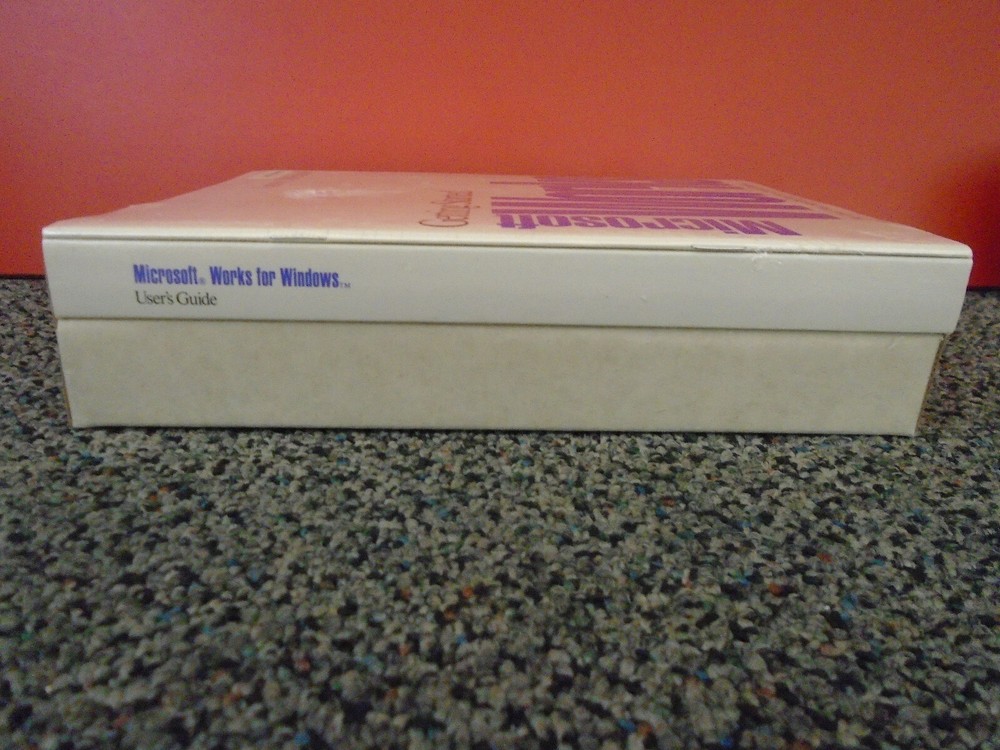 Vintage Microsoft Works Gateway 2000 Edition Getting Started (new old stock)