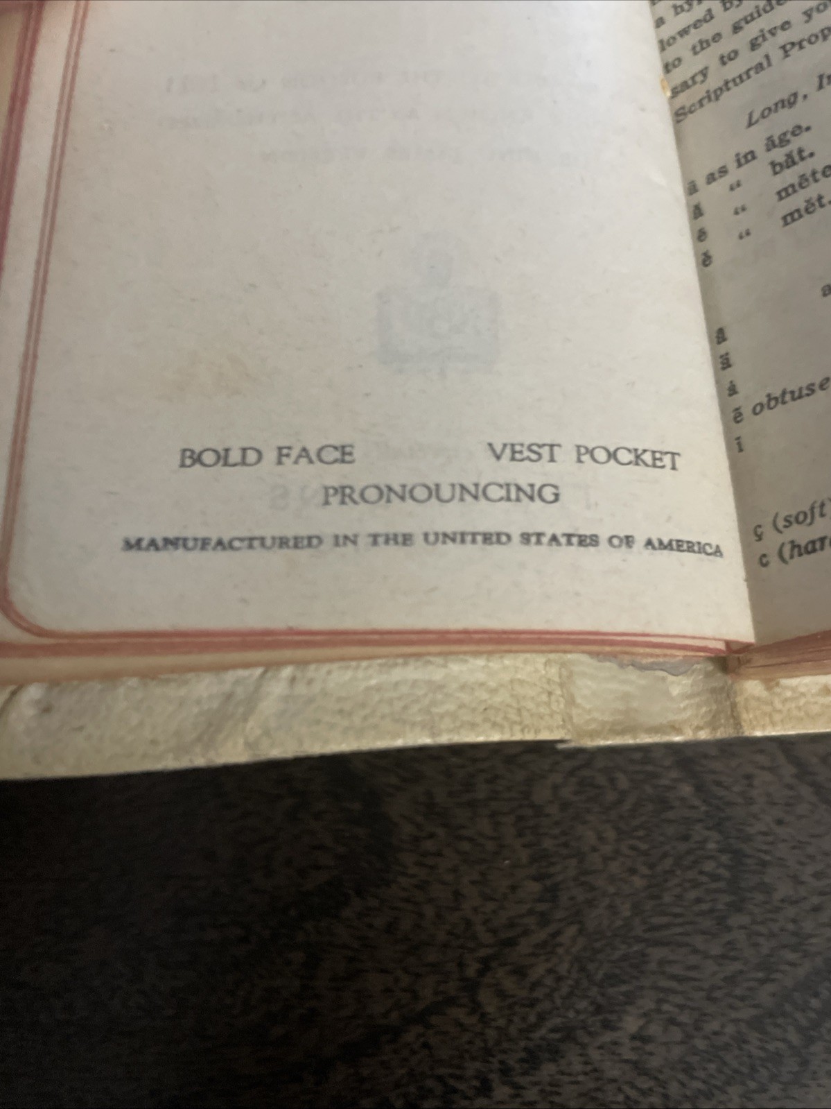 WWII 1941 US Army Nurse’s - New Testament Psalms Pocket Bible NICE COPY