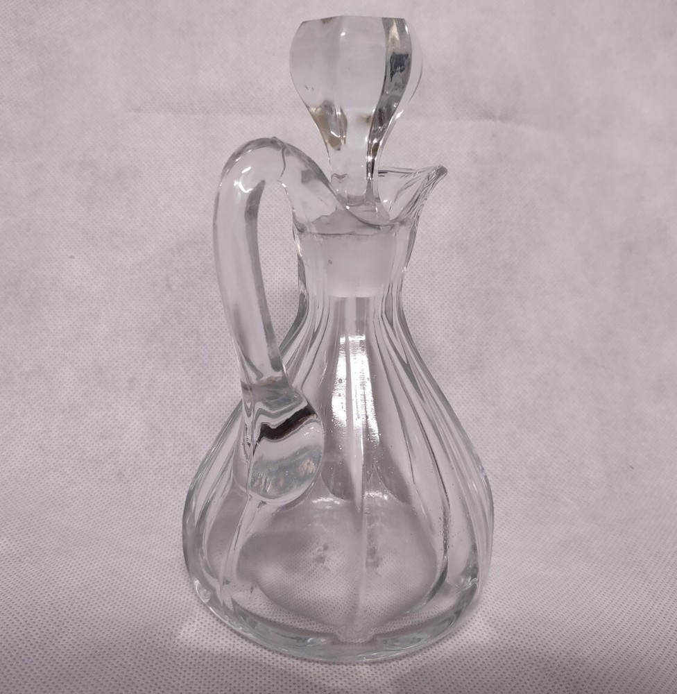 Heisey Priscilla Cruet nd Stopper 6 Ounce Pattern# 351 H Inside Diamond Mark