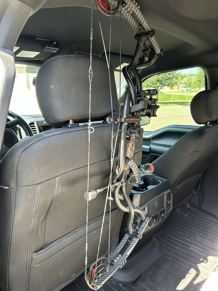 Headrest Archery Bow Holder - Sturdy and Durable