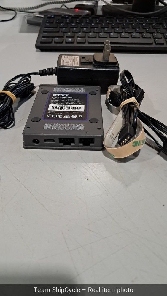 NZXT ACHUEHU Hue 2 Ambient Lighting Controller G2U