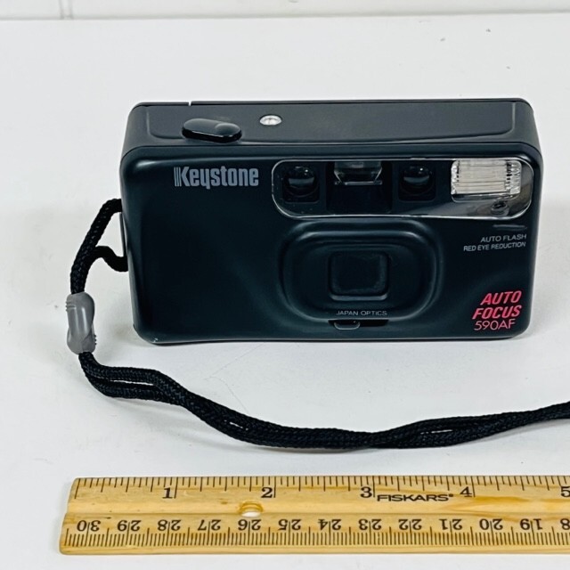 Keystone 590AF Auto Focus Auto Flash Camera 35mm Tested Works