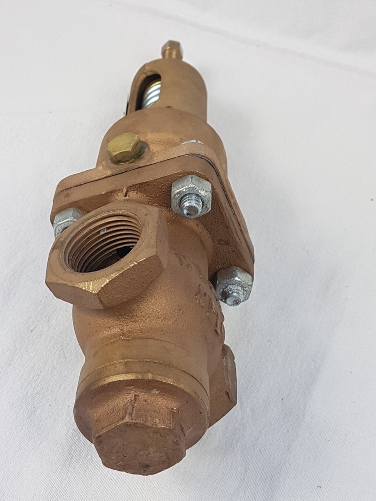 Mack 7938 Brass Valve Series B1 - 100 kPa - 25mm - 1-1/4 inch port - Unused