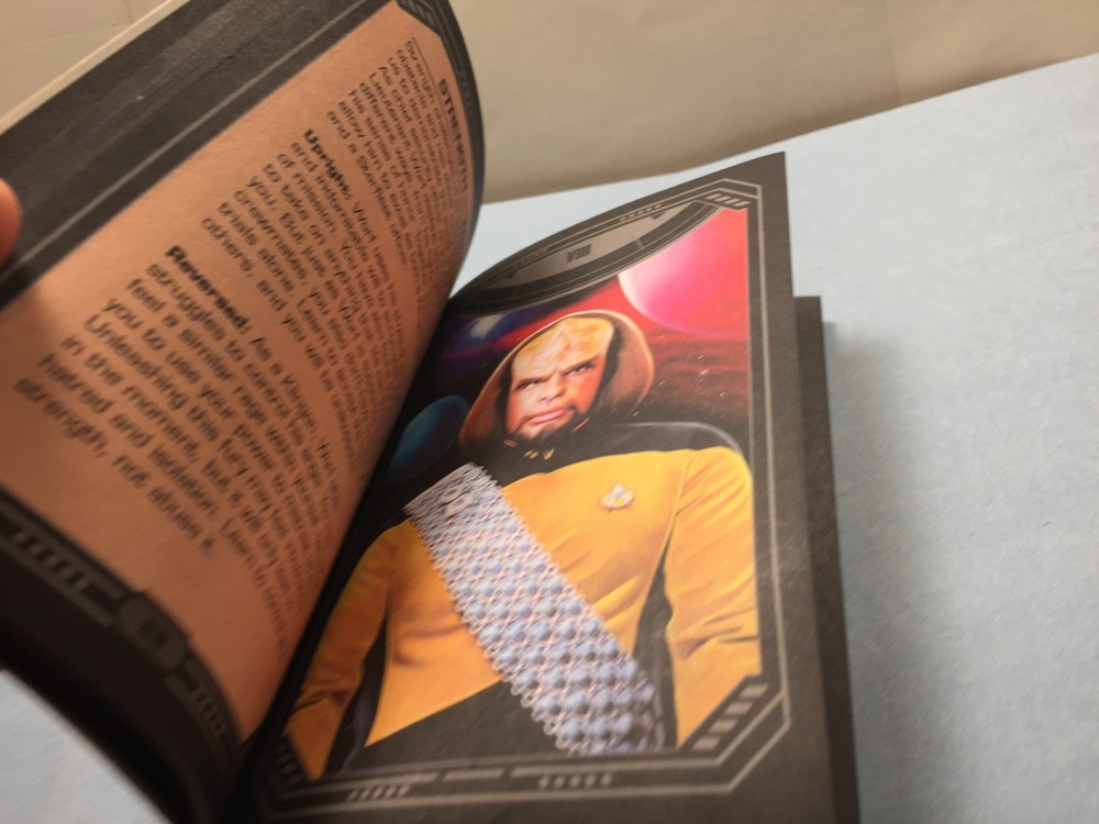 Star Trek The Next Generation Tarot Deck (with guidebook)