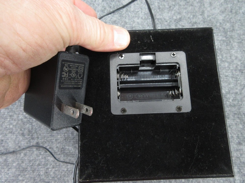 Automatic Watch Winder Box Black Leatherette Window AC Adapter Battery Single