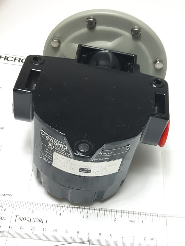 ASHCROFT D724BXTA DIFFERENTIAL PRESSURE SWITCH (NIB)