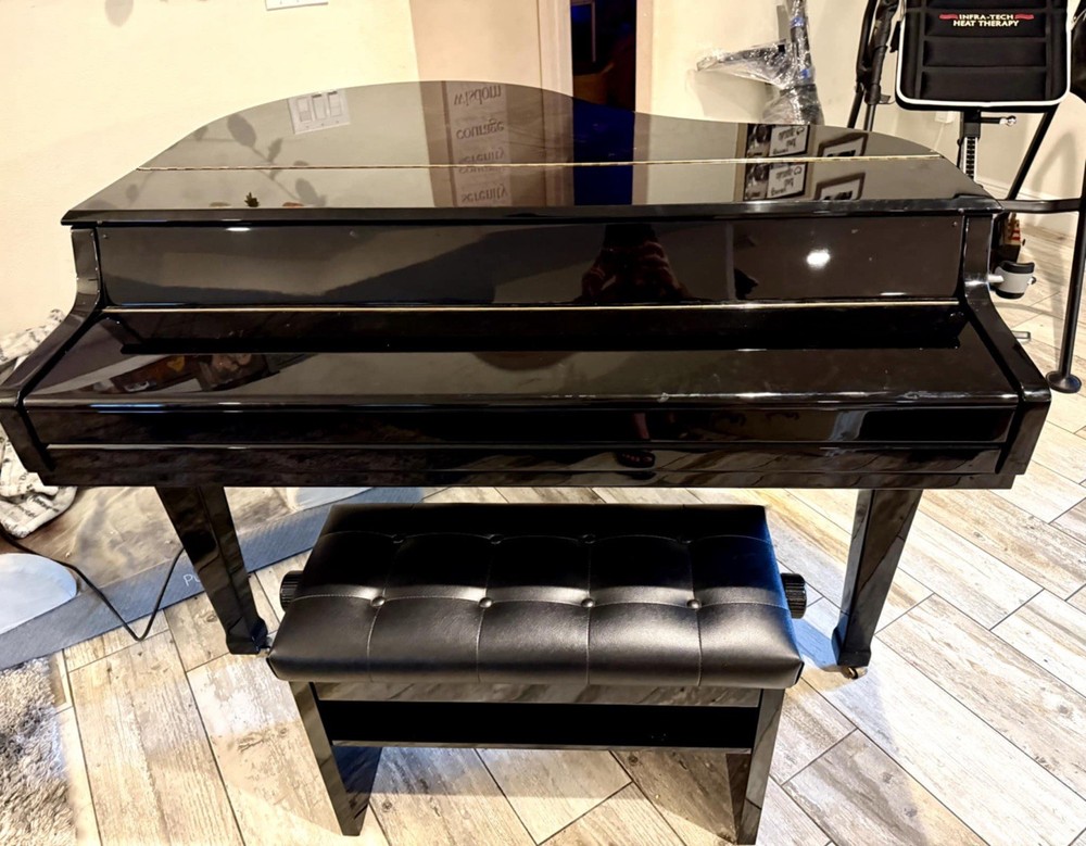 Digital Grand Piano Bachmann