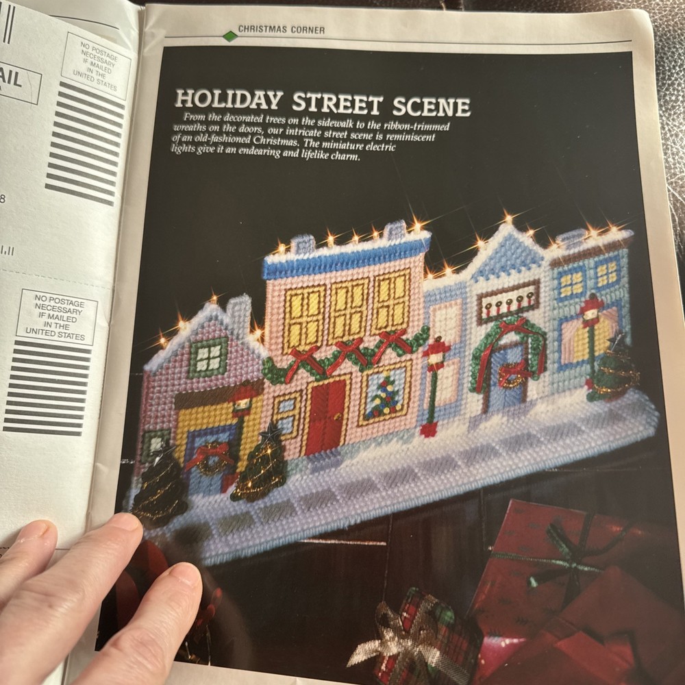 1993Plastic Canvas Magazine 21 Craft Projects Nutcracker, Candlestick Santa *AV