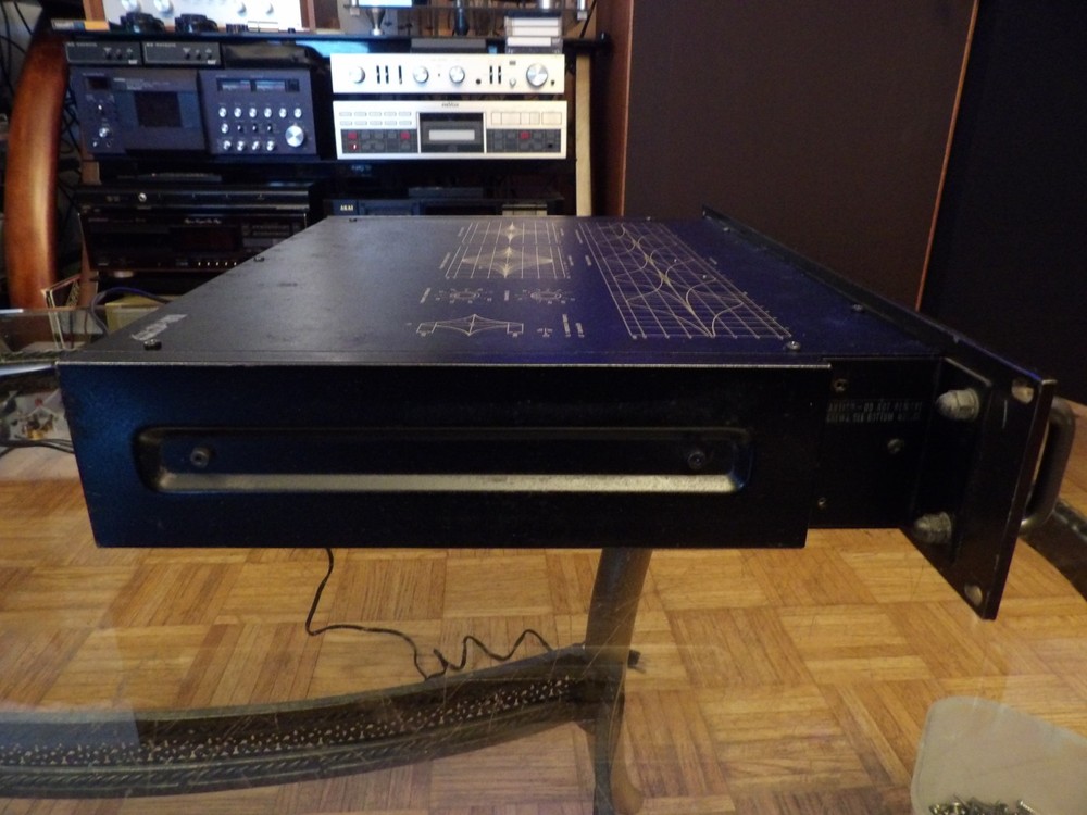 Technics SH-9010 rack mount equalizer, for parts or repair