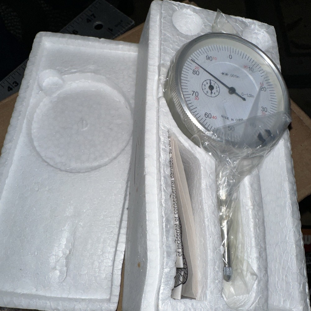 New in box Cen-Tech 1" dial indicator 00623
