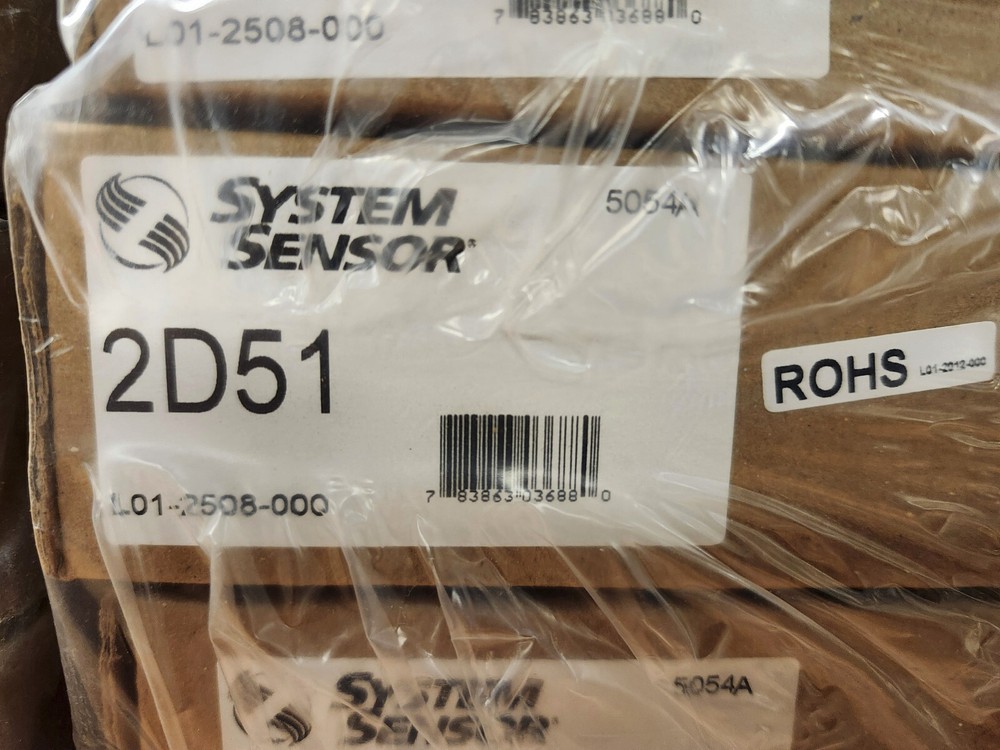 System Sensor #2D51. Duct Smoke Detector Head, Conventional, Photo.