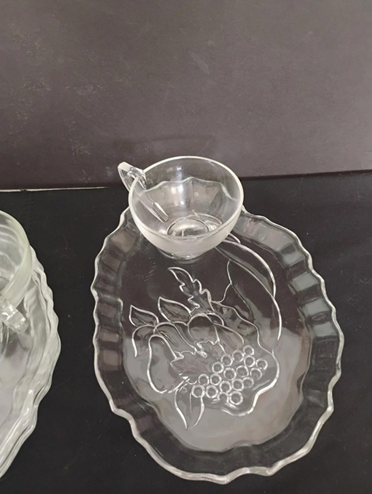 Vintage Indiana Glass Cornucopia Pattern 2 pc Snack Set, 4 sets total