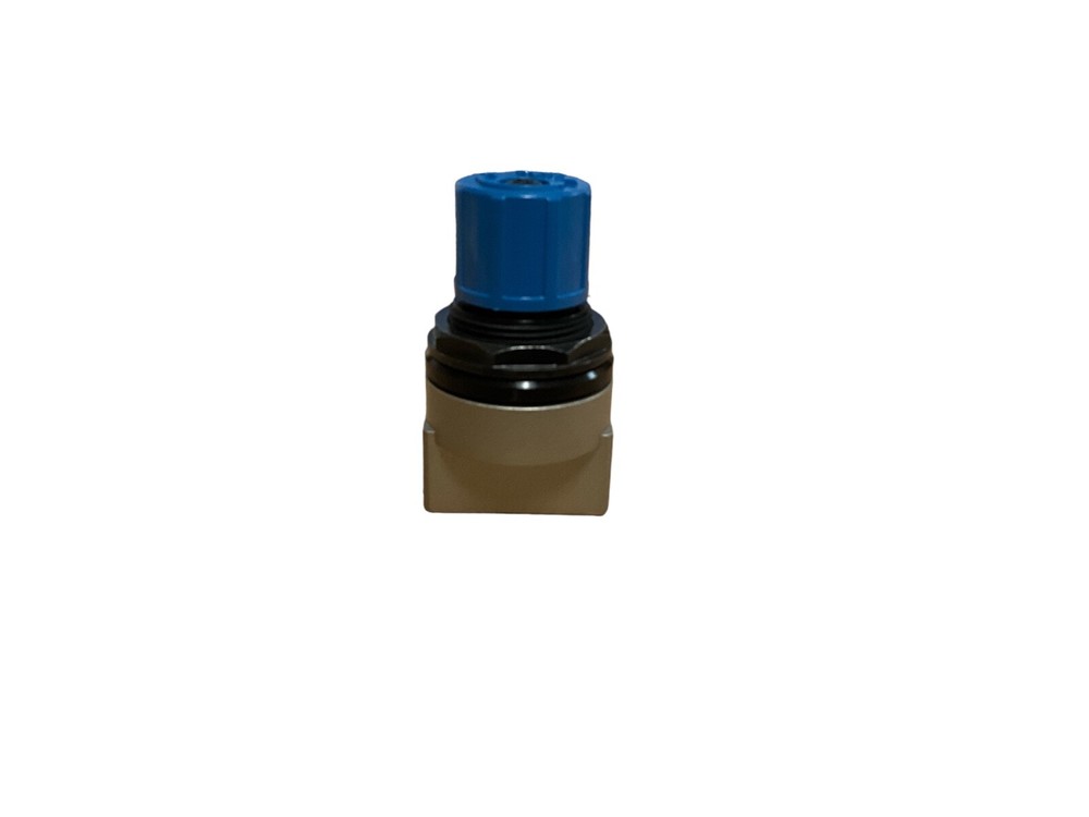 SMC AP100-01 Regulator, Pressure Control Valve, 1/8 NPT.