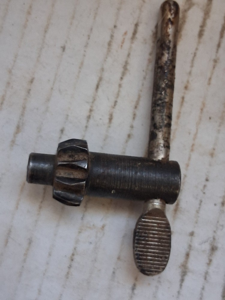 Group Of Jacob Chicks @ Keys