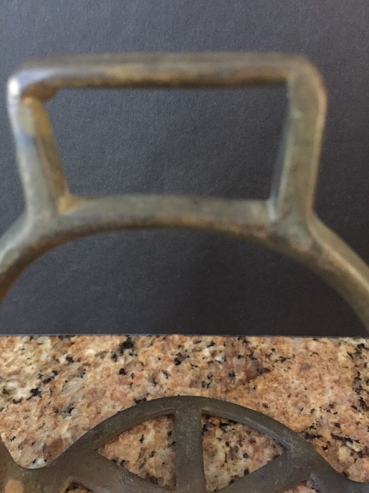 ANTIQUE CAST IRON UNUSUAL SHAPED SADDLE STIRRUP