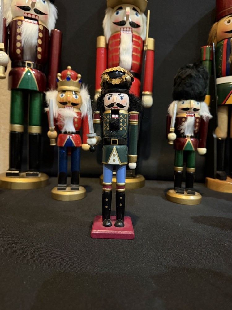 Lot Wood Nutcracker Christmas Decor Set Large Medium Small Holiday Display