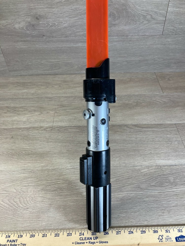 Hasbro Star Wars 2002 Darth Vader Electronic Lightsaber TESTED WORKS