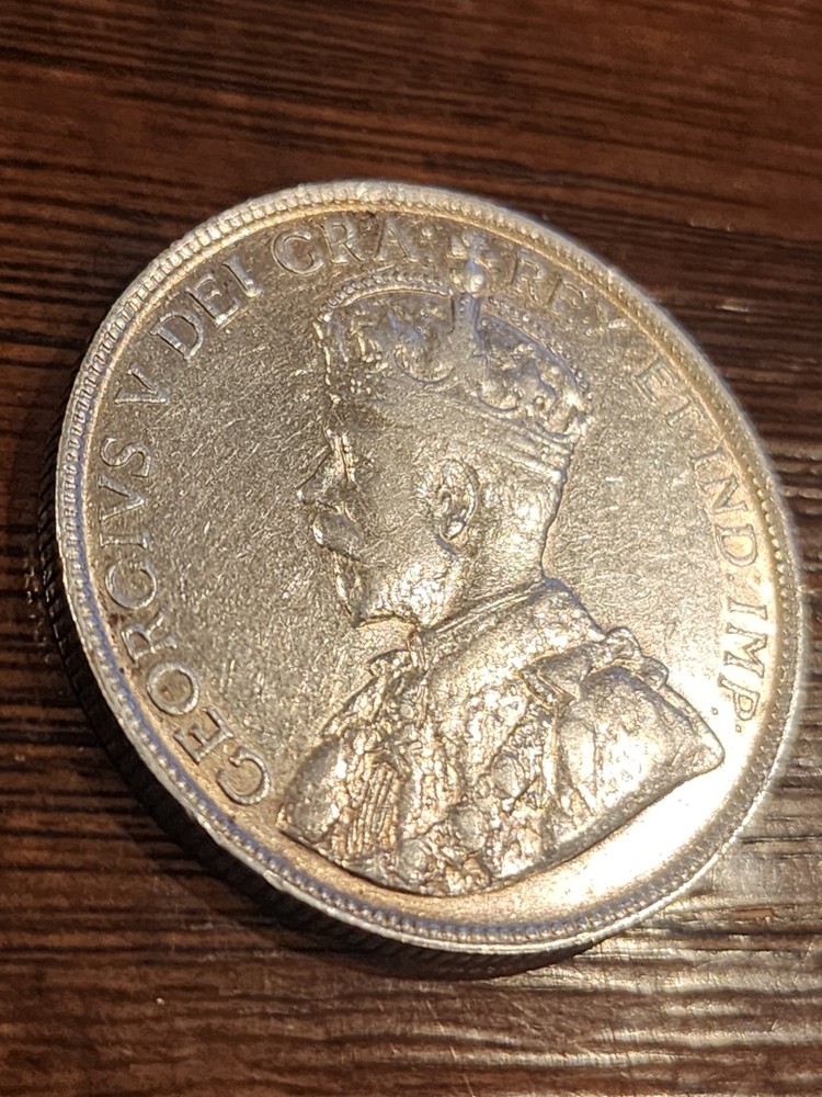 1918 Canada 50 Cents Silver Coin
