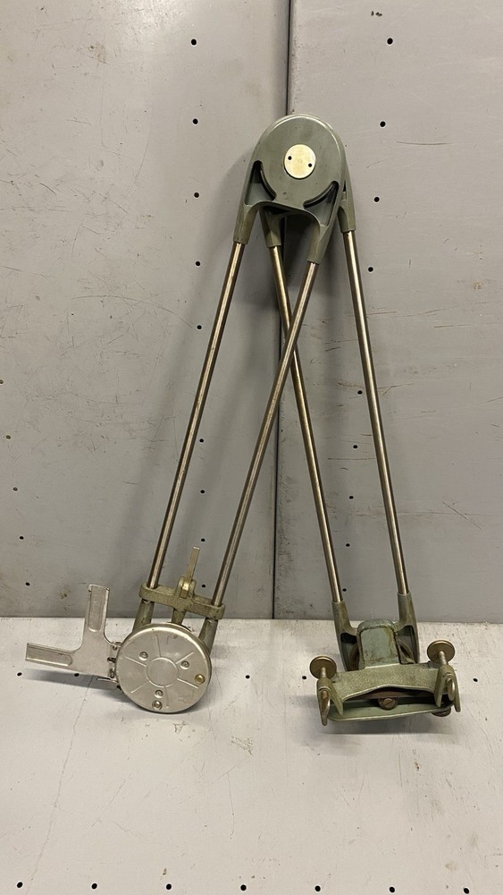 VINTAGE Keuffel & Esser K & E Paragon Drafting Arm Engineering Tool