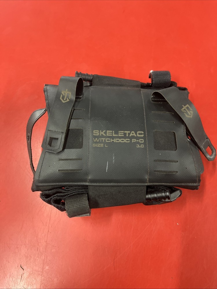 Skeletac IFAK Witchdoc Pull-Out w/ insert 3.0 & Contents Large Molle Black