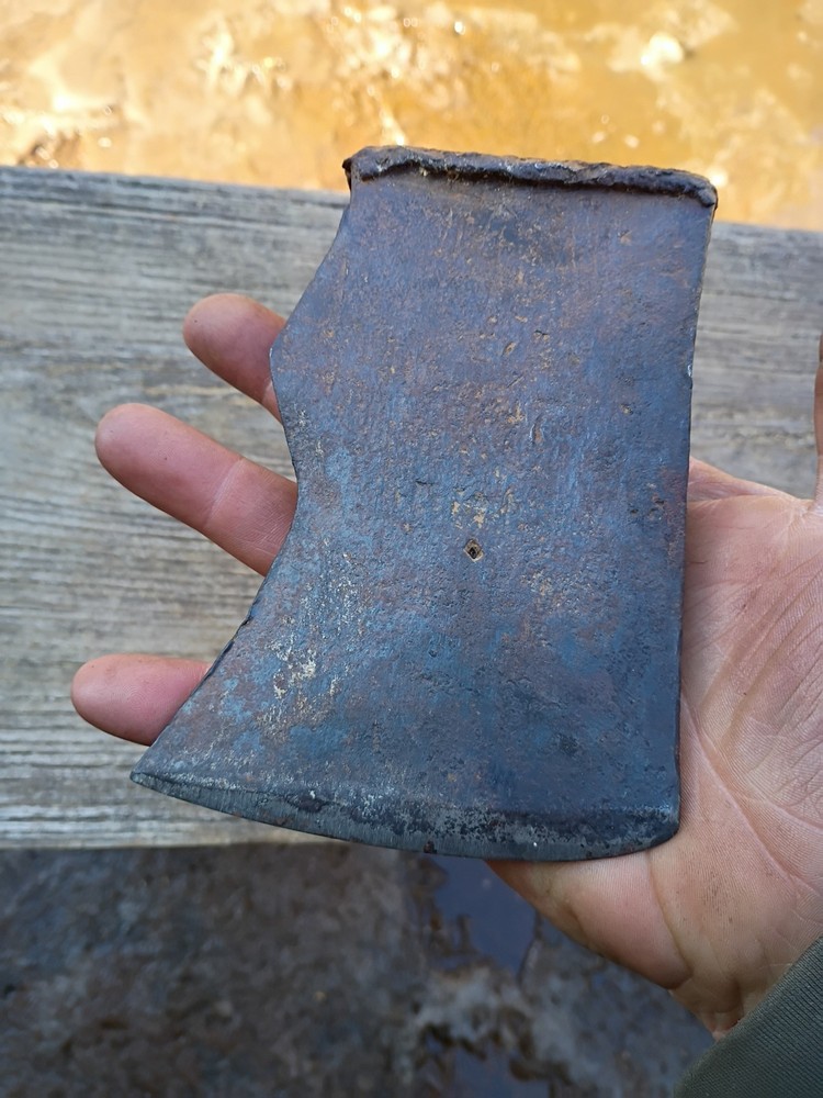 Early Primitive Lugged Axe Head 2 lbs 14 oz