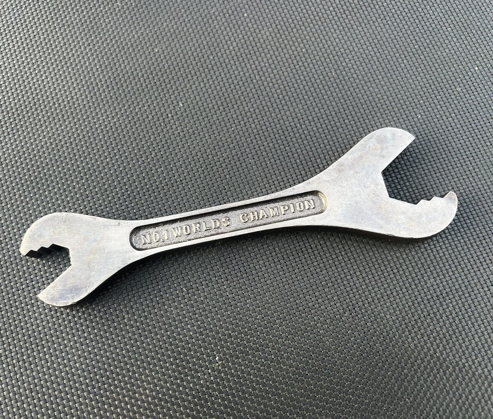 Vintage Fastnut No 1 Worlds Champion Spanner 6 Sizes In One Spanner.(ref A)