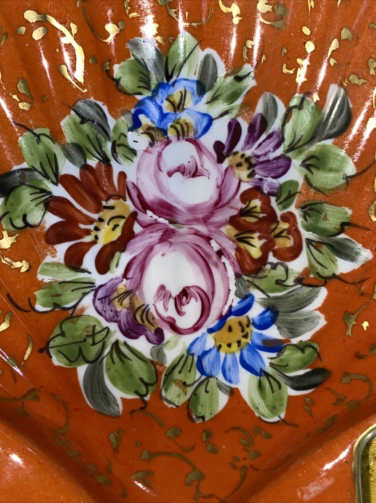 BEAUTIFULLY DONE ORANGE LIMOGES SHELL DISH